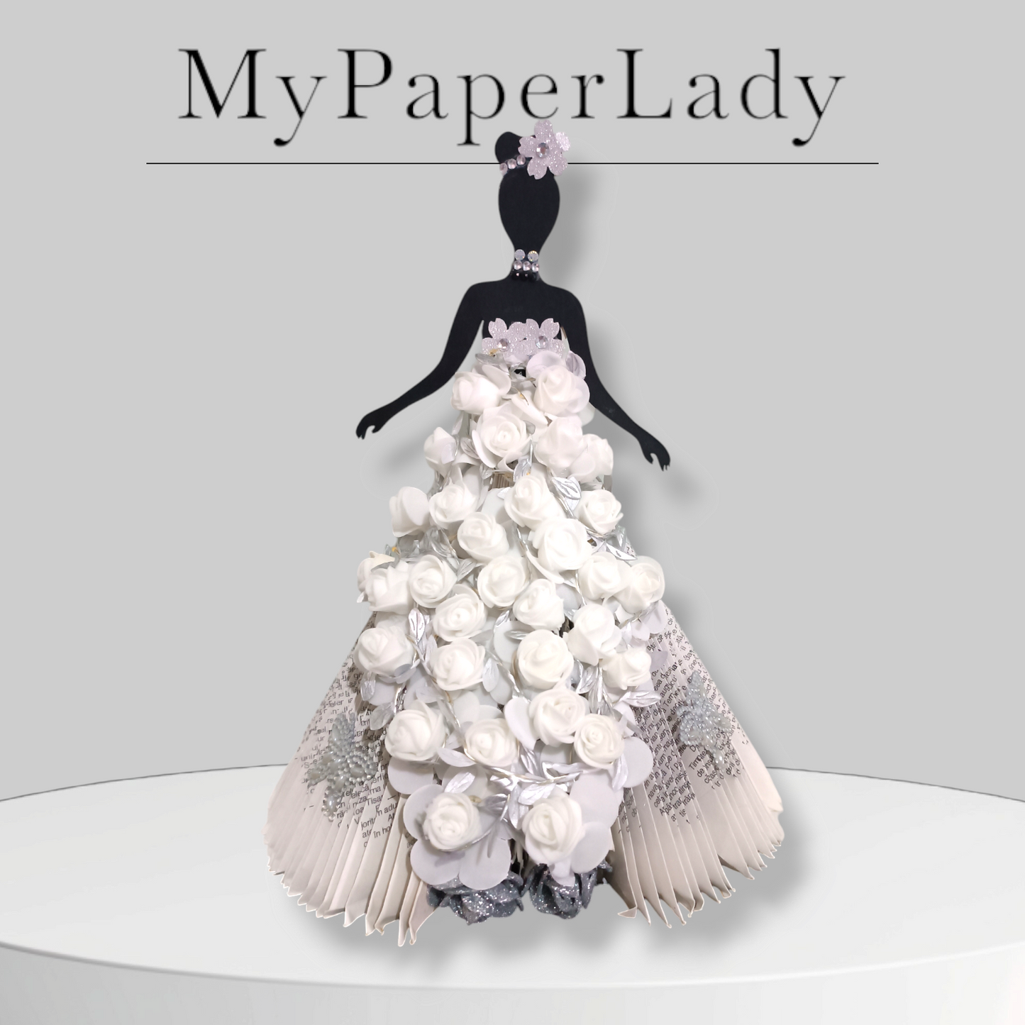 Creazioni di carta "Lady White e Silver"